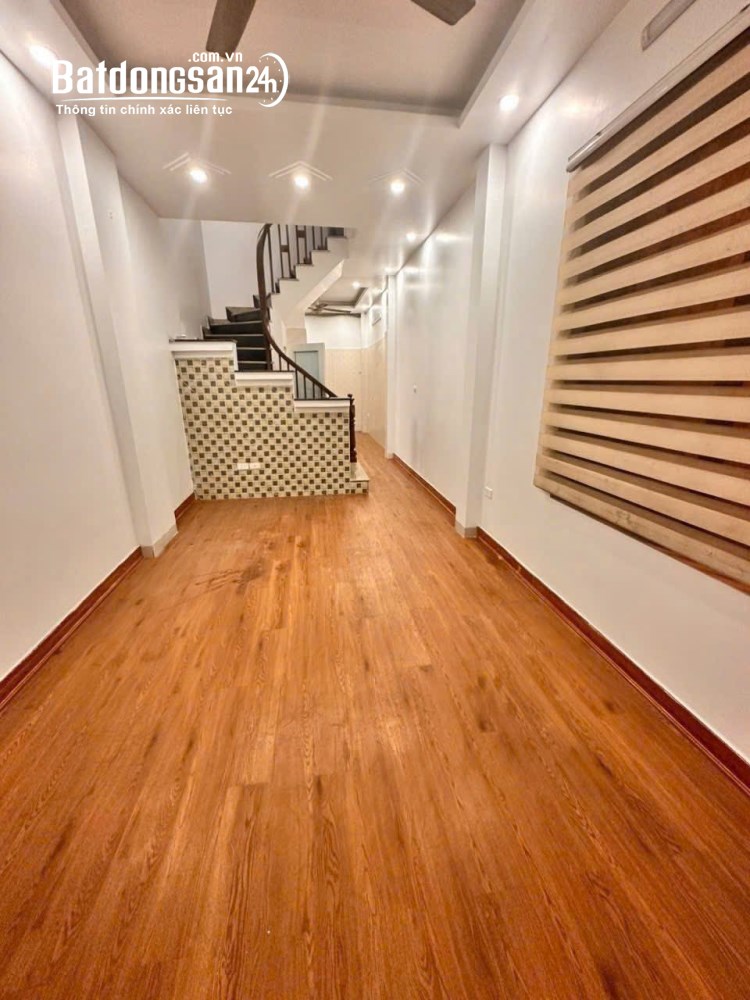 Cho thuê NHÀ ĐẸP ngõ 77 Bùi Xương Trạch - Thanh Xuân 40m x 4T giá 15 triệu