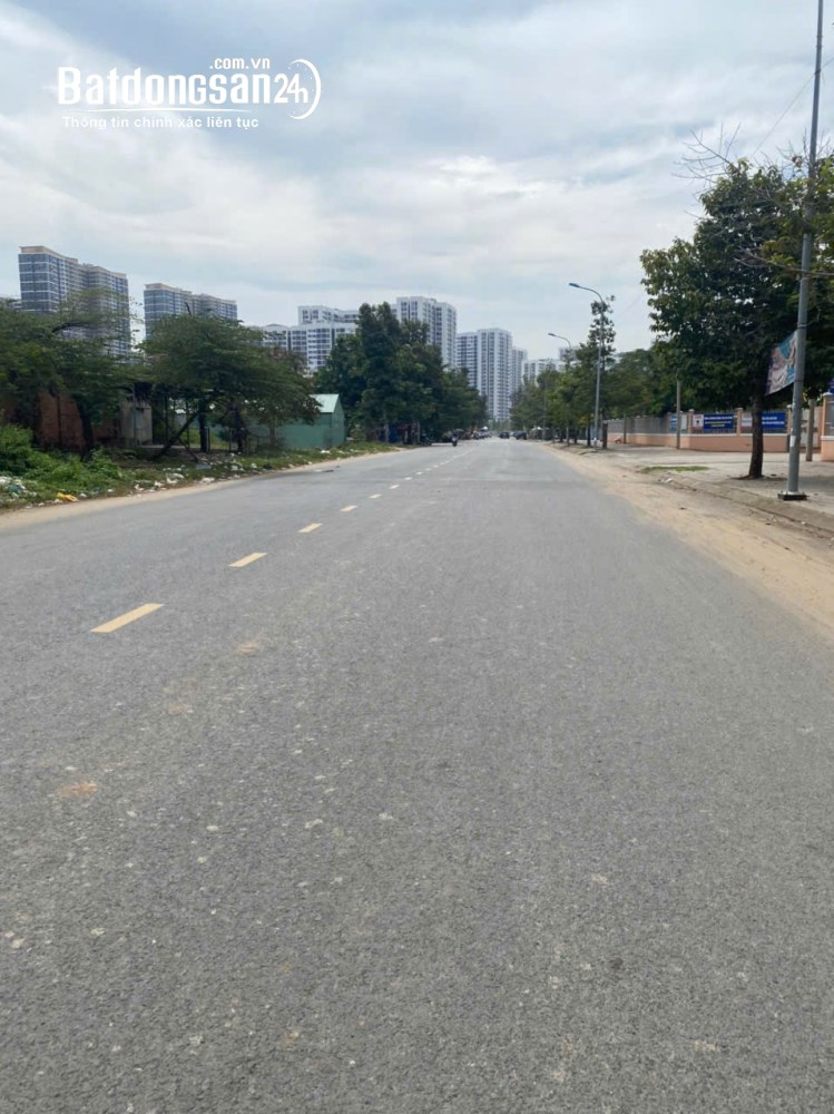 Bán đất mặt tiền Đường 8A, Phường Long Bình (Quận 9 cũ), Hồ Chí Minh