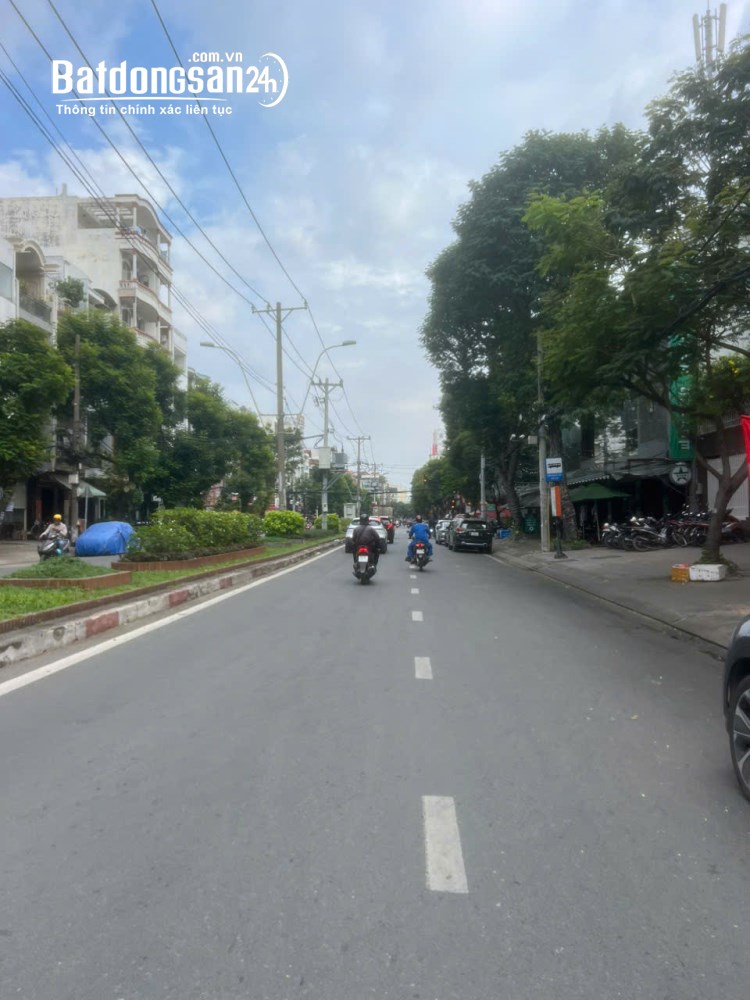 Bán nhà mặt tiền Đường Bàu Cát, Phường Tân Bình (Q Tân Bình cũ), Hồ Chí Minh
