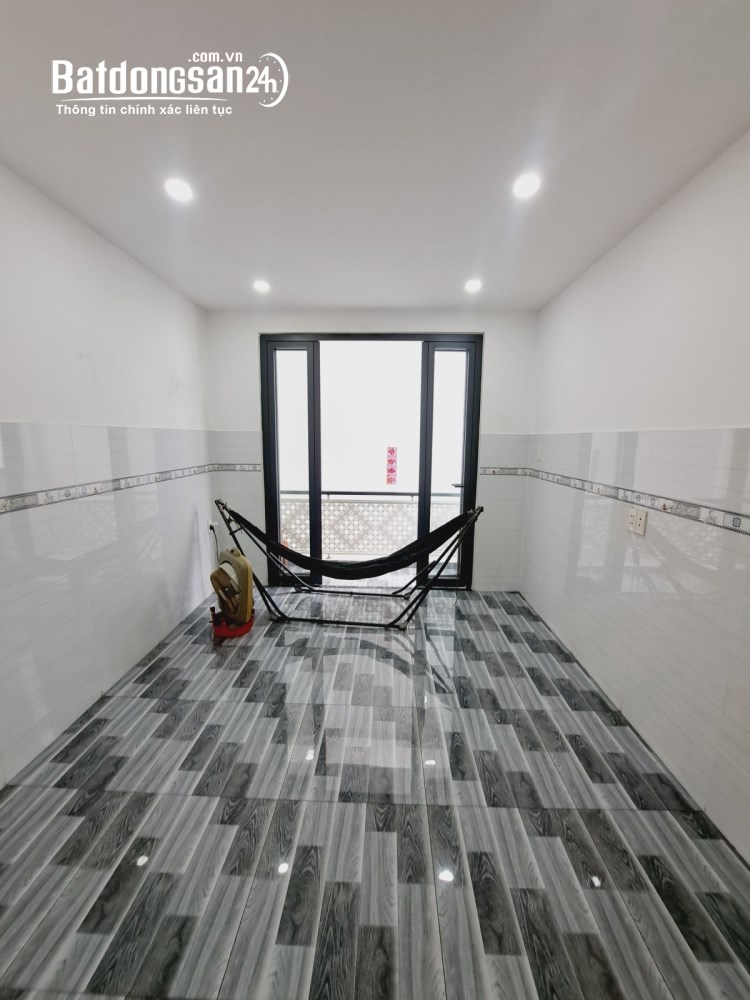 Nhà bán HXH Trường Chinh, Tân Phú – Gần ngã 3 Bà Quẹo – 4 tầng đẹp – 4PN – 4.7 tỷ