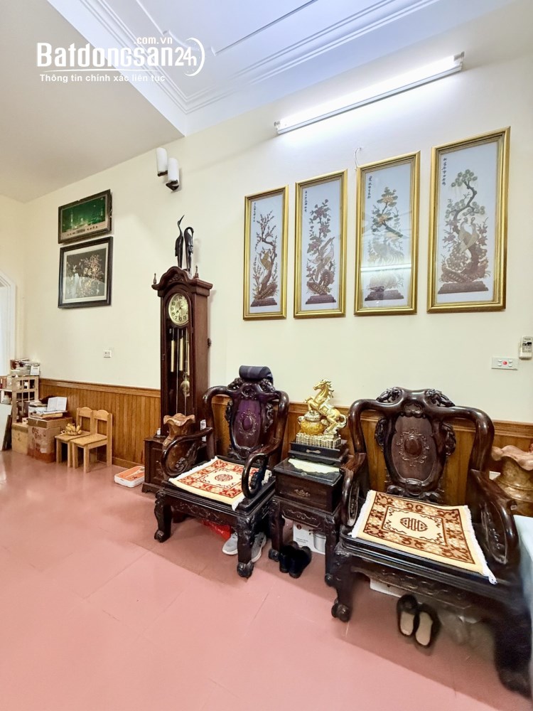 Bán nhà ngõ Quỳnh- Bạch Mai-69m2-Lô Góc-Gần Phố- 5 Tầng-Ở Ngay-Nhỉnh 9 tỷ
