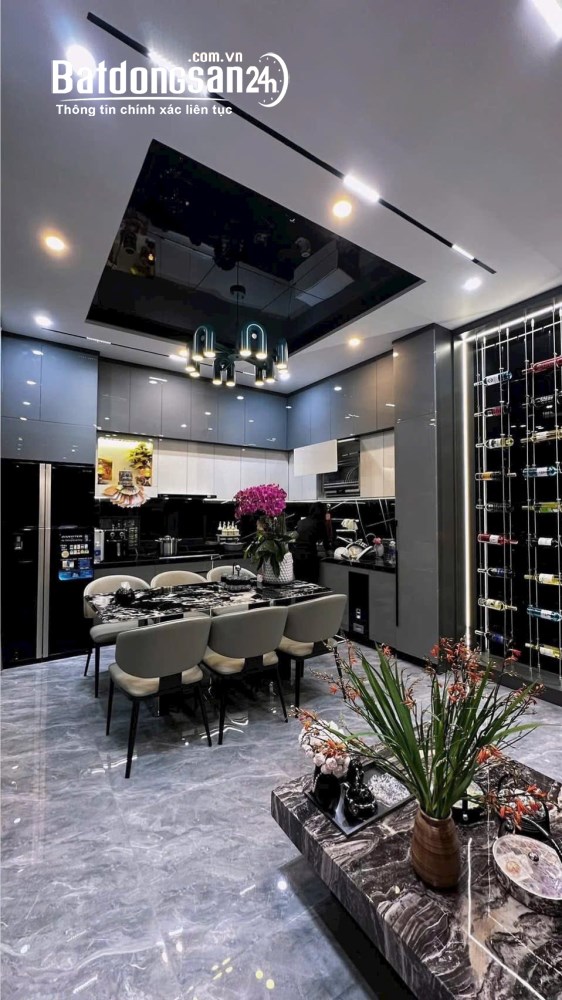 [VIP] Bán nhà phân lô Tây Hồ 60m 5 tầng – Vỉa hè ô tô tránh, full nội thất – 19 
