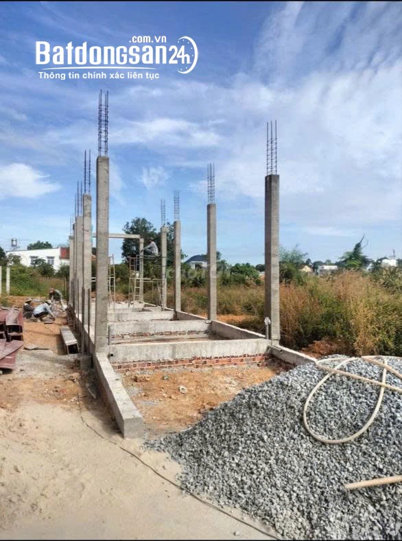 Cần bán lô đất 2 mặt tiền, 5x30,Bình Dương, giá chỉ 1,66 tỷ, hỗ trợ vay lên đến 70%
