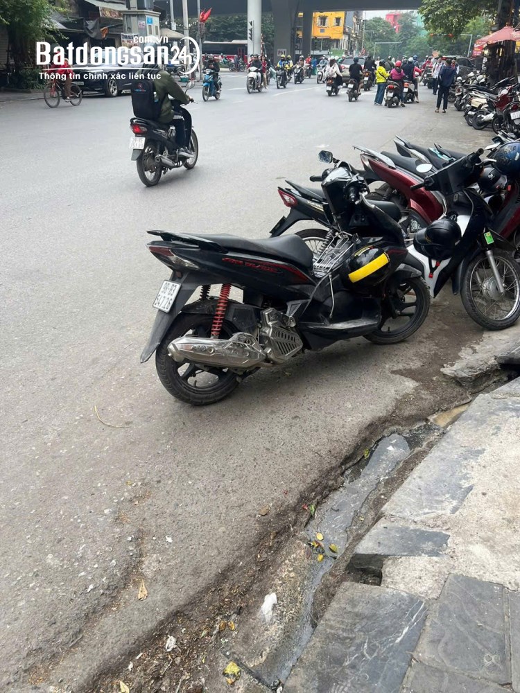 Cho thuê nhà mặt tiền Phố Trần Đại Nghĩa, Phường Bạch Mai (Q Hai Bà Trưng cũ), TP Hà Nội