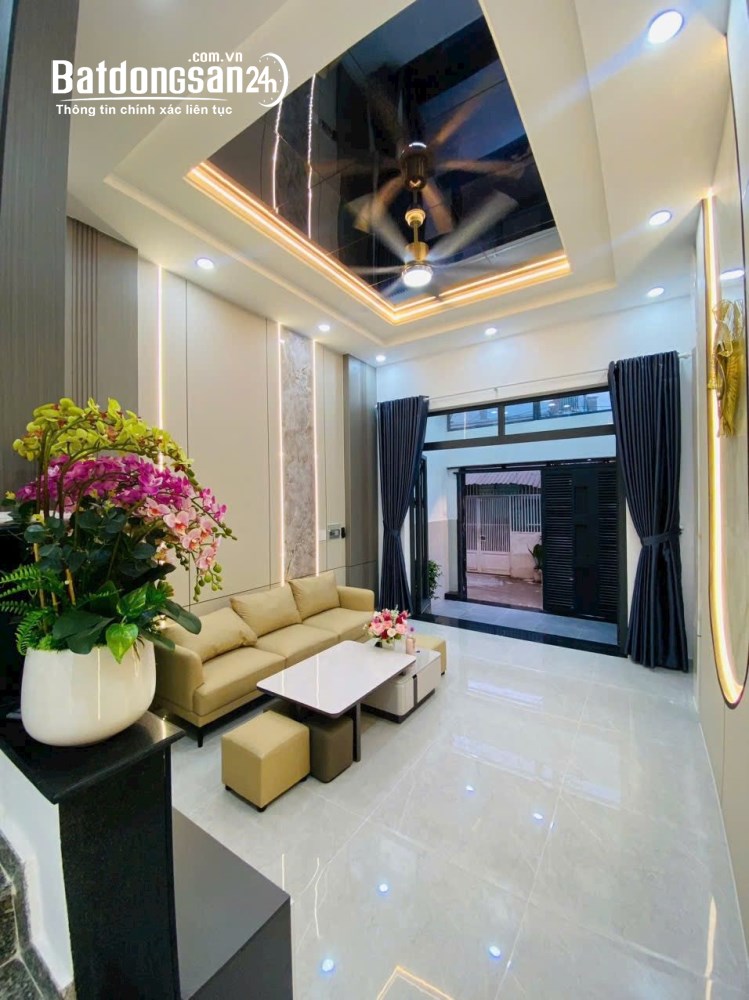 Nhà bán trung tâm Tân Sơn, Tân Bình – DTSD ~62m² – ngang 4m – giá chào 5.15 tỷ