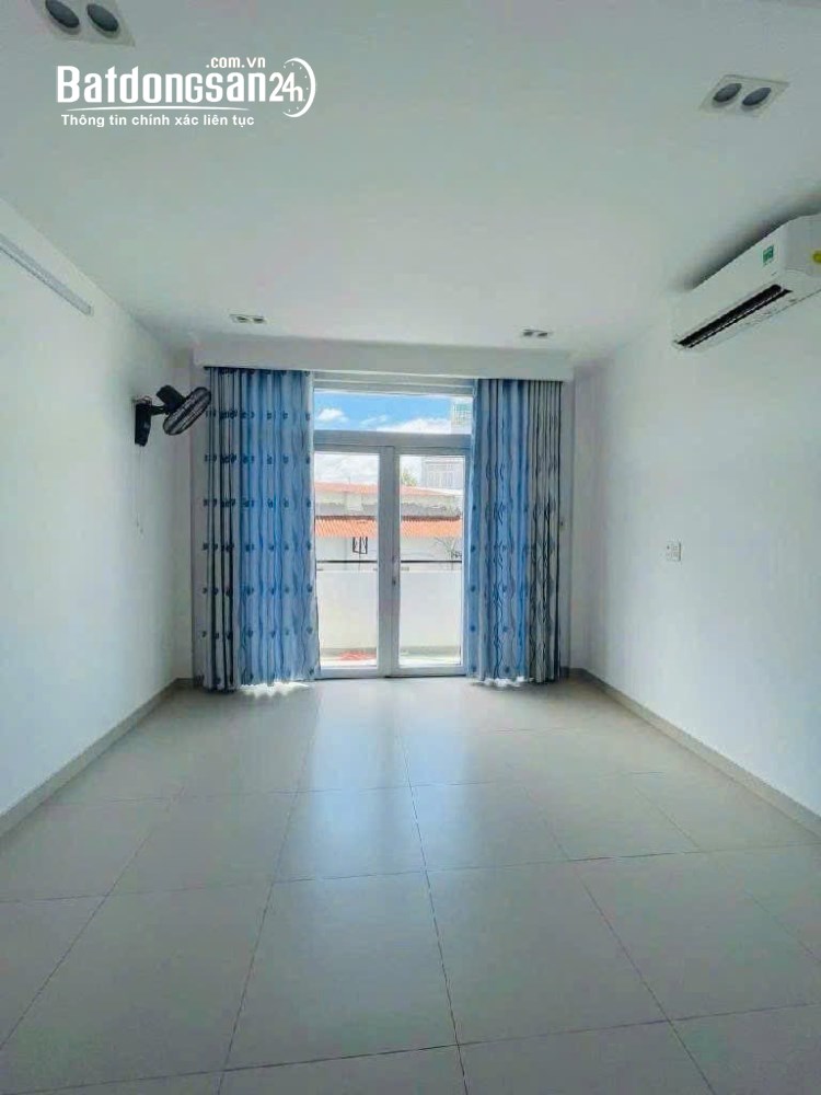 Bán Nhà 3 Tầng Hẻm Xe Hơi Sát Mặt Tiền Nguyễn Thị Tần Q8, 64m2 (4x16m), Chỉ 6.9 Tỷ 