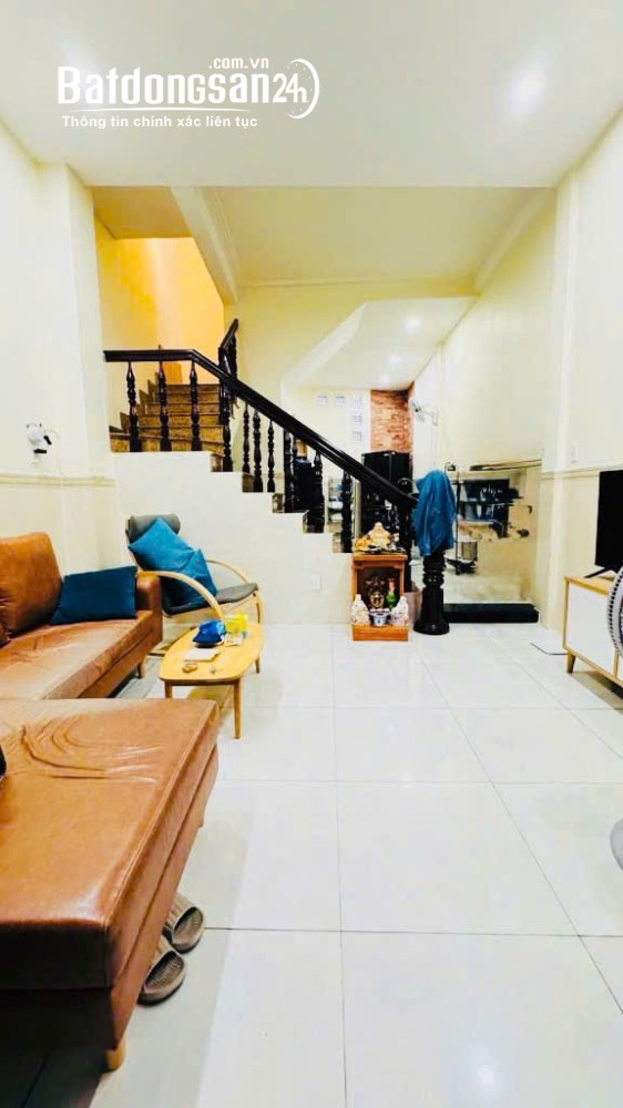 Bán Nhà 3 Tầng Hẻm Xe Hơi Sát Mặt Tiền Nguyễn Thị Tần Q8, 64m2 (4x16m), Chỉ 6.9 Tỷ 