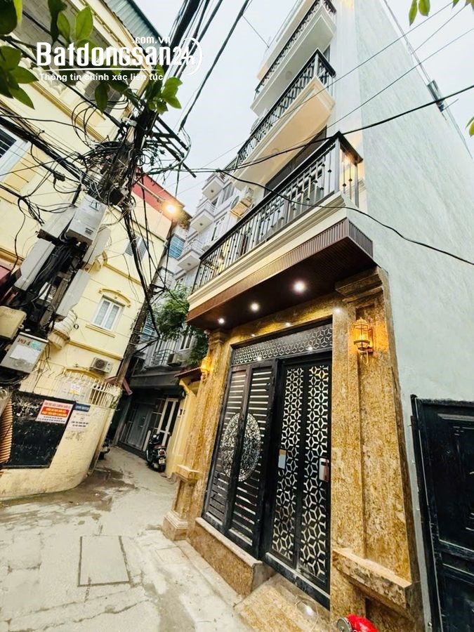 Bán nhà đường Hoàng Hoa Thám, Ba Đình, 66m2, 19.5 tỷ