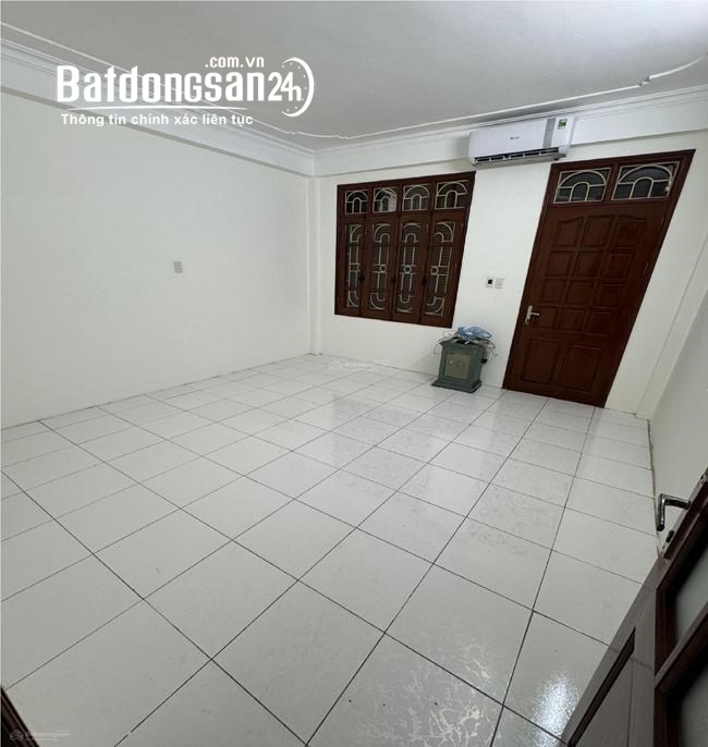 Cho thuê nhà 60m2 x 4 tầng mặt ngõ 68 phố Xuân Thủy - Cầu Giấy 