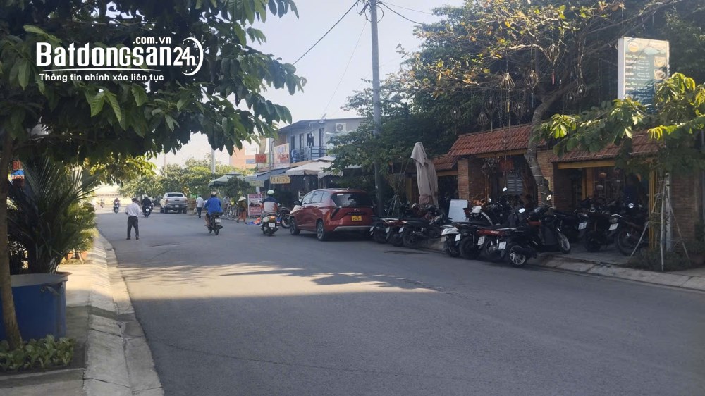 Bán nhà MT 193 Lê Tấn Bê, cách Võ Văn Kiệt 100m vị trí siêu đẹp