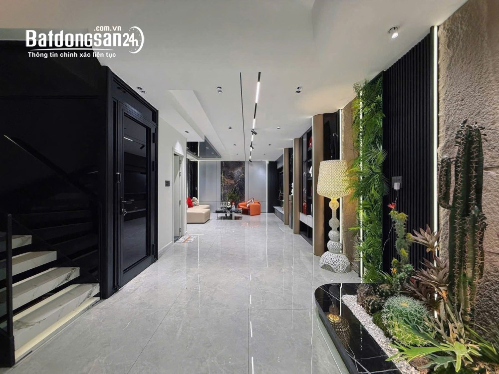 Siêu phẩm 4 tầng mặt tiền Hải Châu VIP. Đà Nẵng. Full nội thất cao cấp Luxury