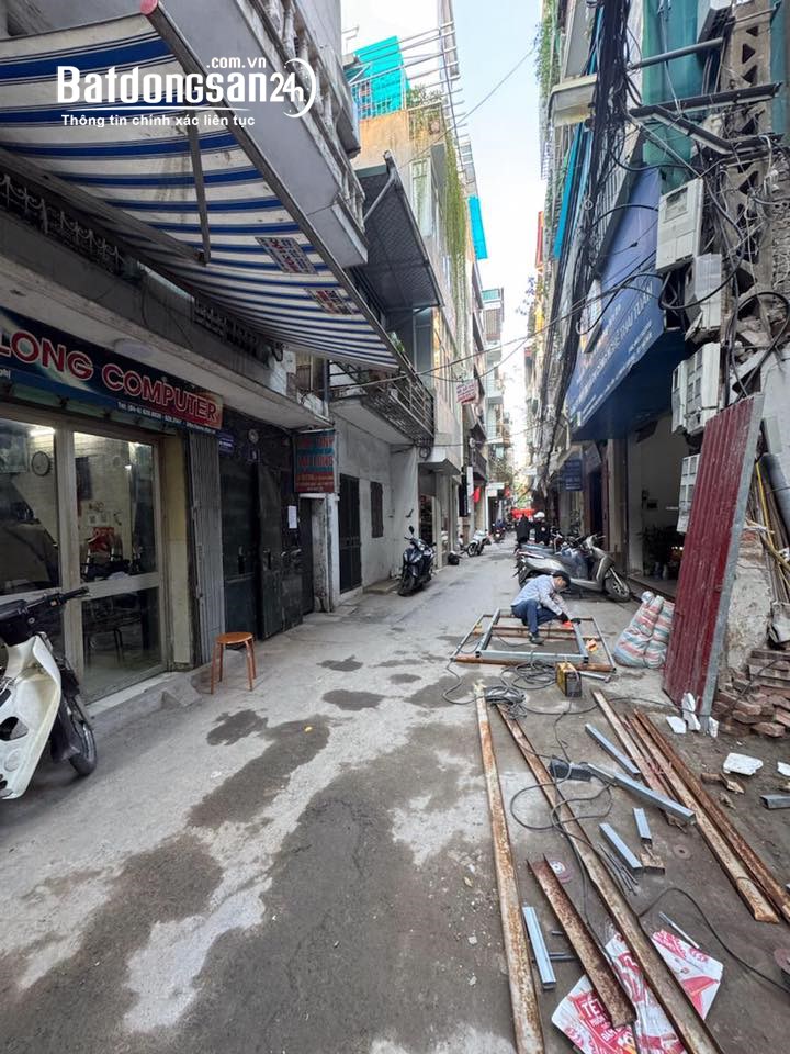 Bán nhà phố Lê Thanh Nghi, Hai Bà Trưng 40m, 5 tầng, mt 4.8m. Giá: 16.5 tỷ
