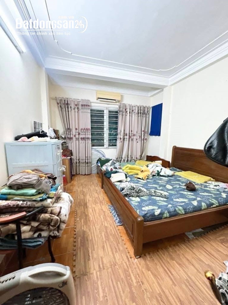 Bán nhà mặt phố Lê Văn Hiến 42m 4 tầng – Ô tô tránh, kinh doanh 10 tỷ “Vị trí vàng"
