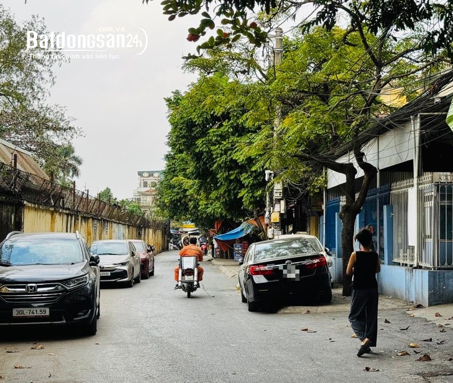 Bán nhà Lê Văn Hiến 55m lô góc 4 tầng – Ô tô kinh doanh, giá 12 tỷ “Đáng đầu tư”
