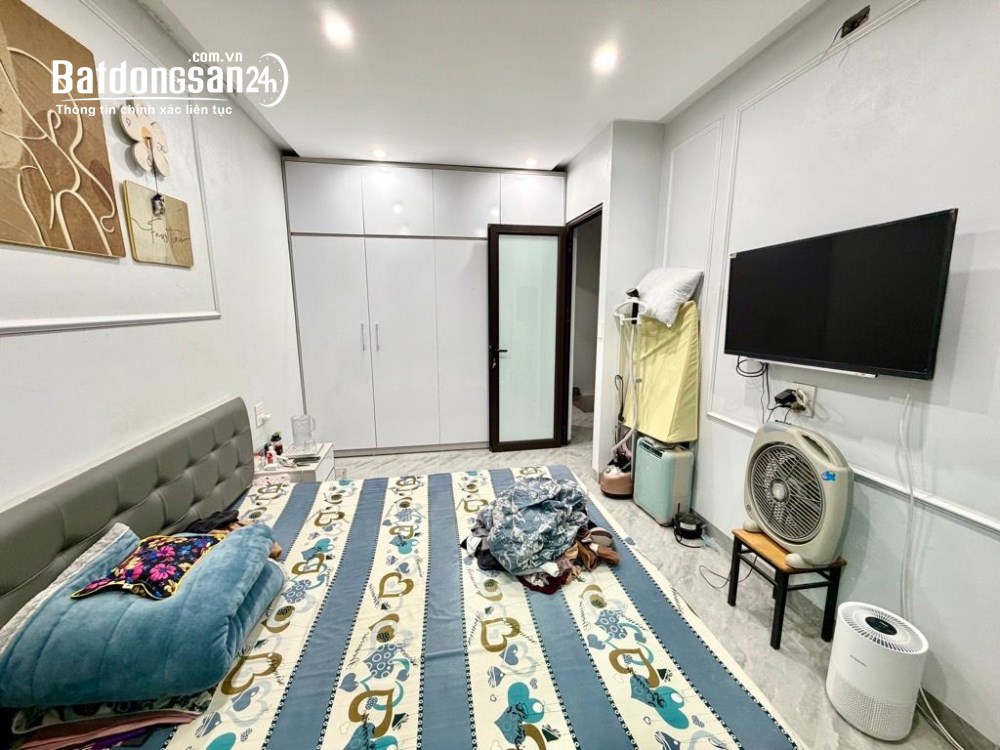 Bán nhà An Dương Vương Tây Hồ 40m 5 tầng – Ô tô, kinh doanh mạnh, giá 9 tỷ “Hiếm"