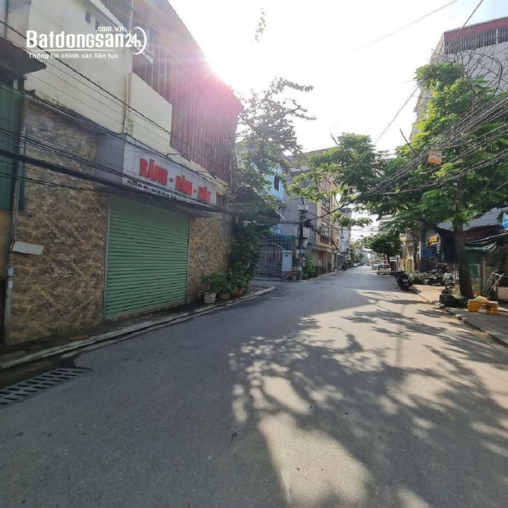 Đất Gia Lâm, Hà Nội 66m2, 7 chỗ thông 2 trục chính nhỉnh 5 tỷ. Lh 0989894845 Tôi có l