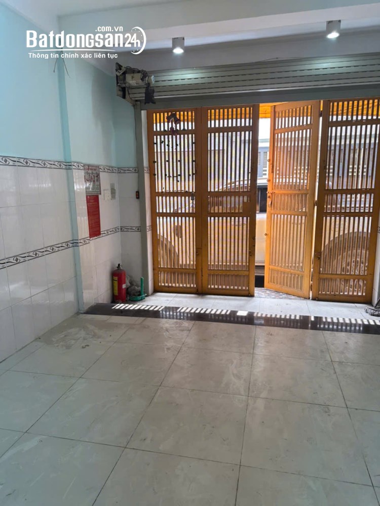 Cho thuê nhà Đường Cách Mạng Tháng Tám, Phường Hòa Hưng (Quận 10 cũ), Hồ Chí Minh