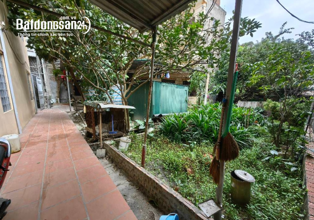 Lô Đất đẹp Đông Ngạc 50m, lô góc, nở hậu, ba bước ô tô tránh, bãi gửi xe sát nhà 6 