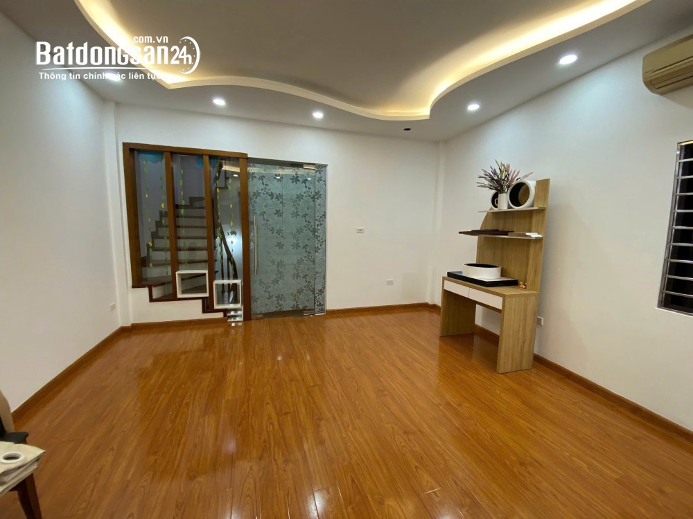 Cho thuê nhà riêng Ngọc Hà - Ba Đình 32m x 5T giá 13.5 triệu NHÀ SẠCH ĐẸP, Ở NGAY