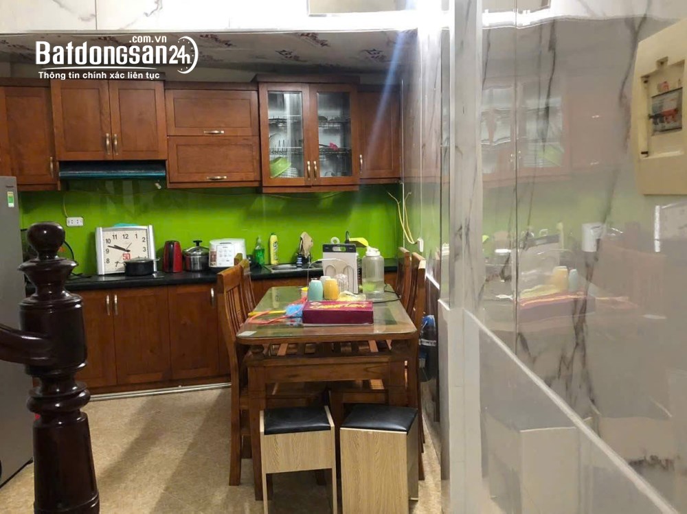 Cho thuê nhà ngõ Khương Thượng - Tôn Thất Tùng - Đống Đa 35m x 4T giá 11 triệu