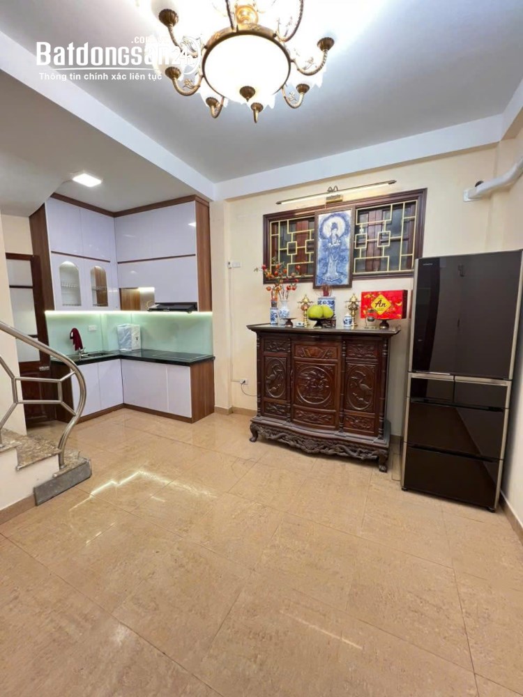 Cho thuê nhà Ngõ 364 Phố Huế, Hai Bà Trưng 25m x 5T giá 12 triệu NHÀ SẠCH ĐẸP