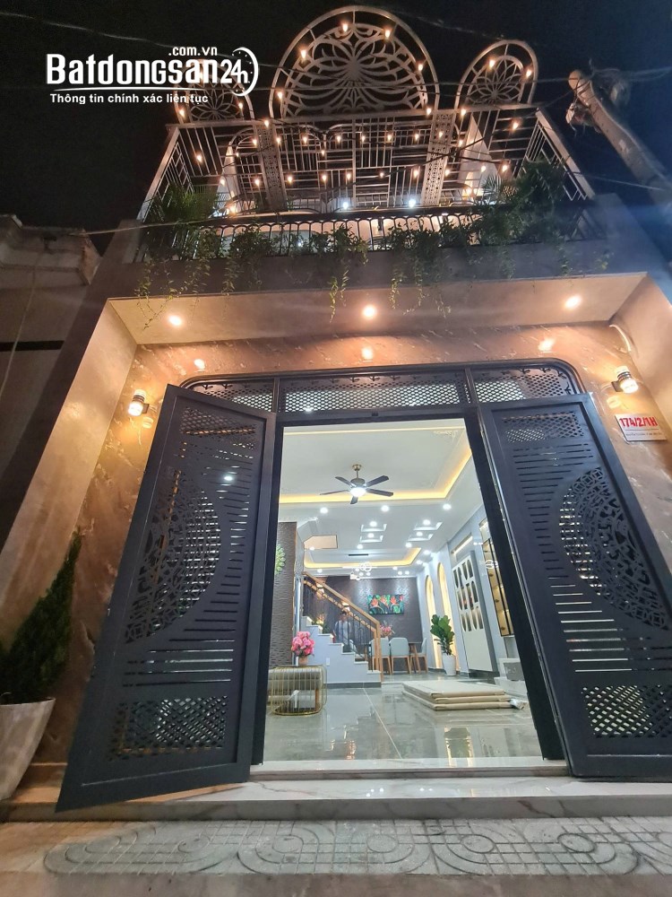 NHÀ PHỐ XÂY SẴN MẶT TIỀN ĐƯỜNG LỚN TL826 – LONG HÒA | Ô TÔ LƯU THÔNG, KẾT NỐI TP.HCM 