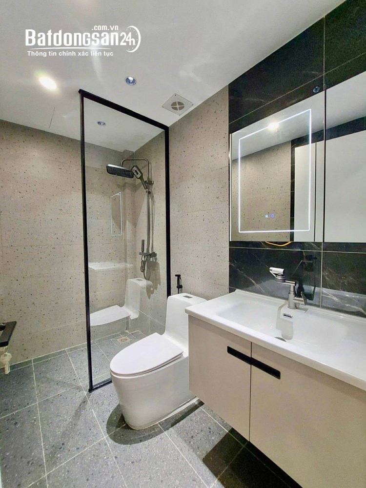 Bán nhà Siêu phẩm Đông Ngạc Làng Cổ 6 tầng thang máy full đồ ở luôn 10 tỏi