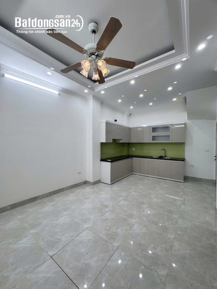 Bán nhà Đường Trương Định, Phường Lĩnh Nam (Q Hoàng Mai cũ), Hà Nội
