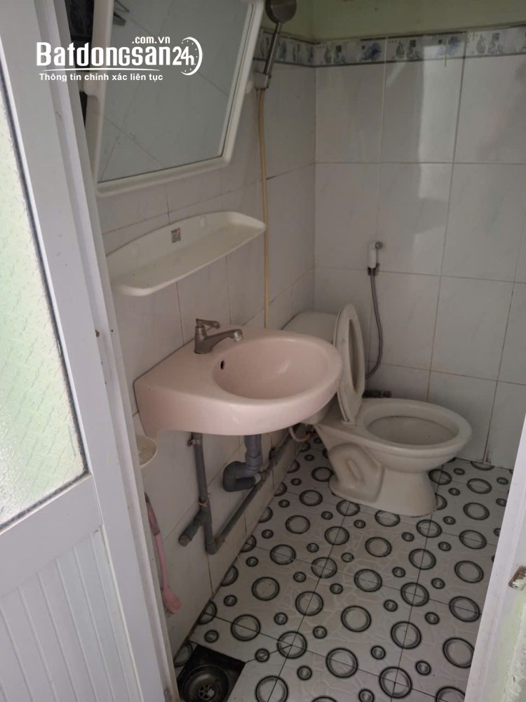 Cho thuê mặt bằng kinh doanh ngay chợ đường Nguyễn Văn Cừ, P. Long Khánh, Đồng Nai