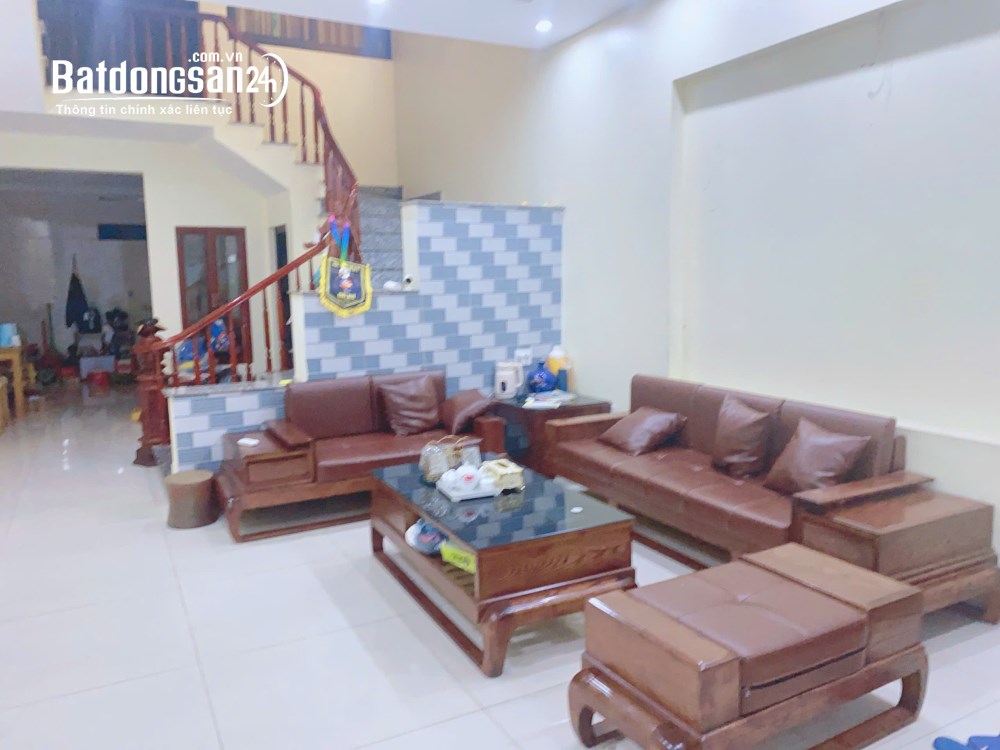   Bán nhà 3 tầng Bò Sơn núi TP Bắc Ninh giá 4,6 tỷ