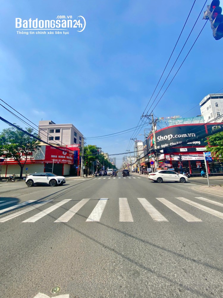 CHO THUÊ SIÊU GÓC MẶT TIỀN KINH DOANH NGUYỄN THỊ THẬP. QUẬN 7
