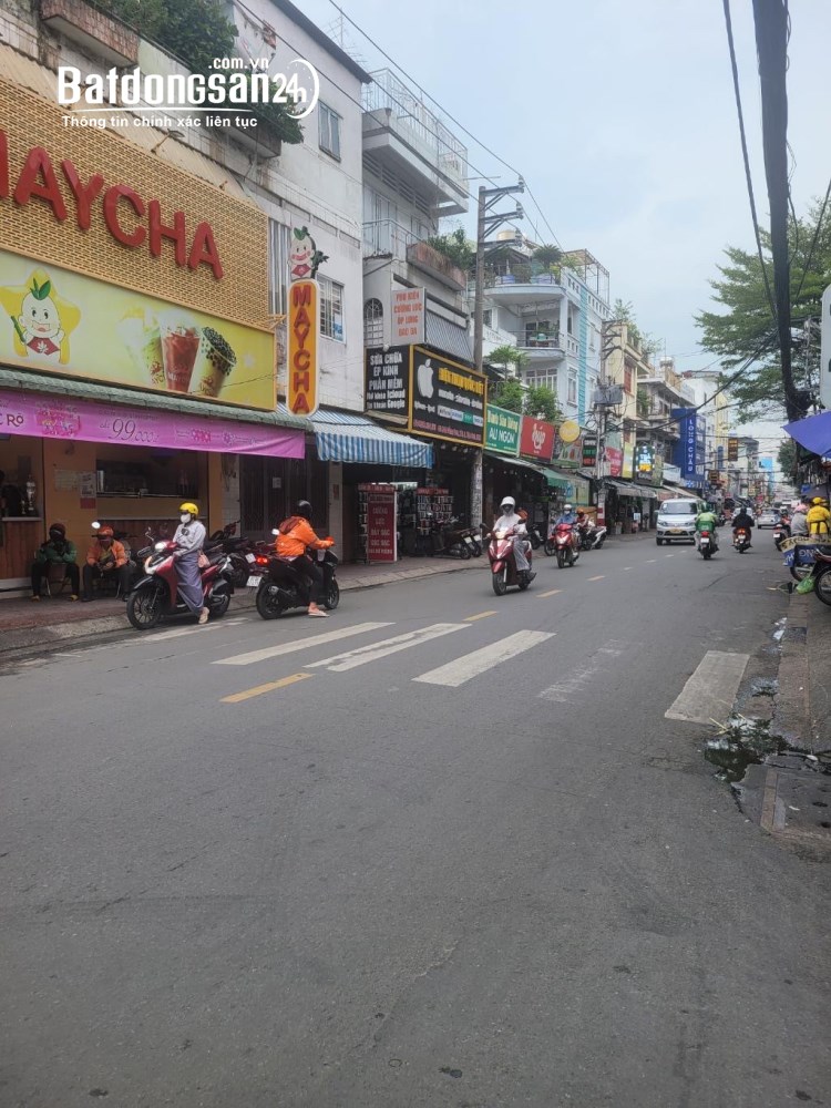 MT đường Lê Lai, Tân Bình, TPHCM; 5,7m x 12,2m, 4 tầng, 5 phòng ngủ, chỉ 10 tỷ