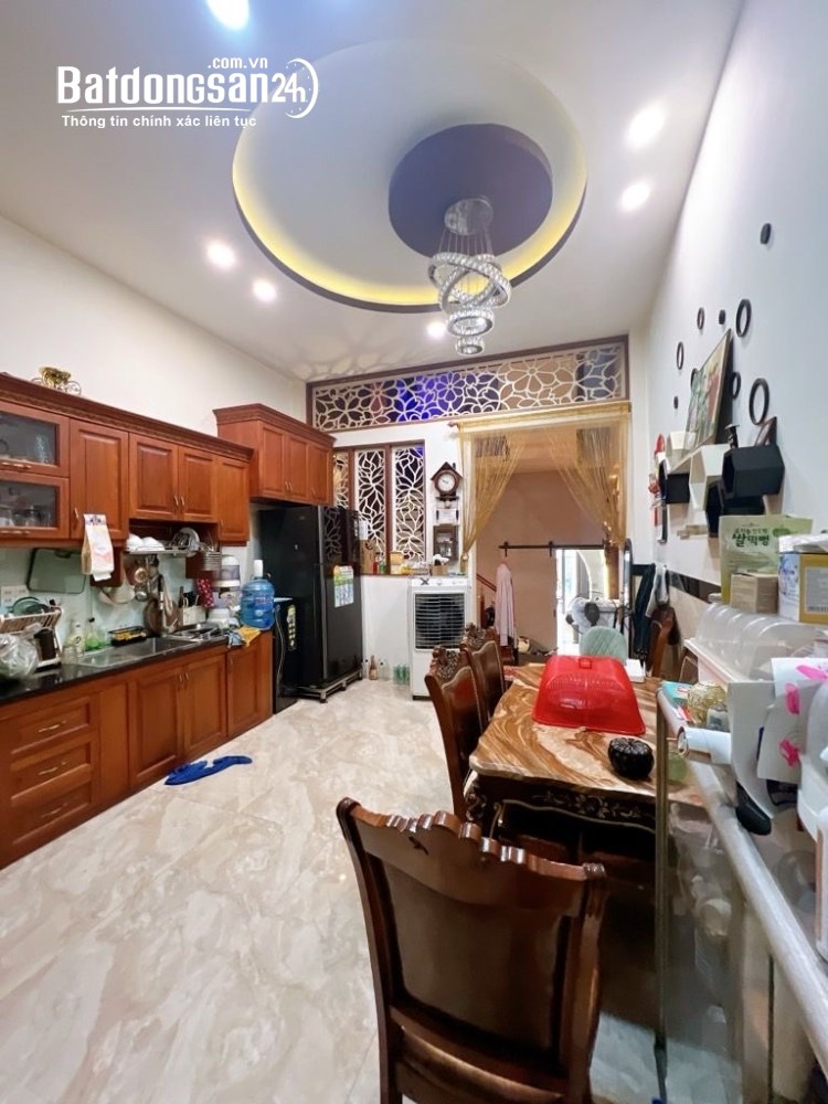 Bán nhà mặt tiền Đường Bàu Cát 1, Phường Tân Bình (Q Tân Bình cũ), Hồ Chí Minh