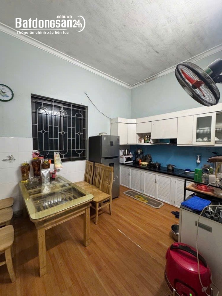 60m2 NHÀ DÂN XÂY 4 TẦNG NGAY SÂN BÓNG VÂN CANH, C.A XÃ SƠN ĐỒNG, 9.x tỷ