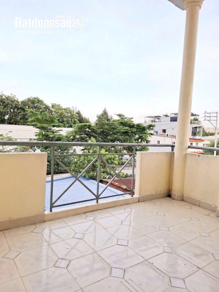 Chính chủ bán Biệt thự Hẽm Xe Hơi Bùi Văn Ba. Q7