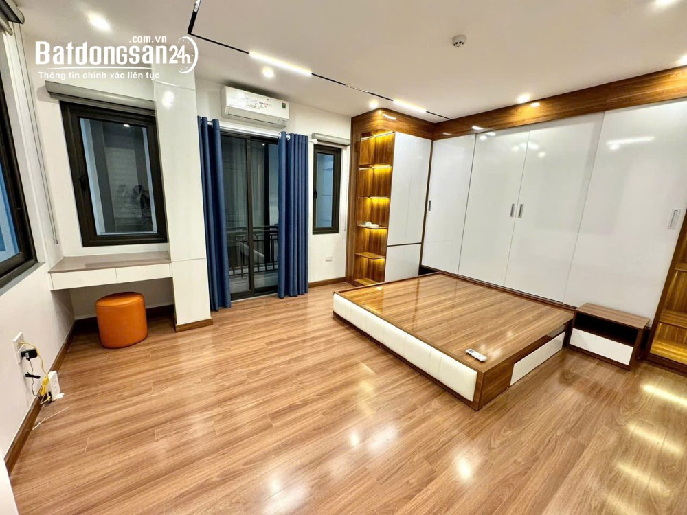 Cho thuê nhà ngõ 83 Trung Kính, Cầu Giấy 40m x 6T THANG MÁY, NHÀ MỚI giá 25tr