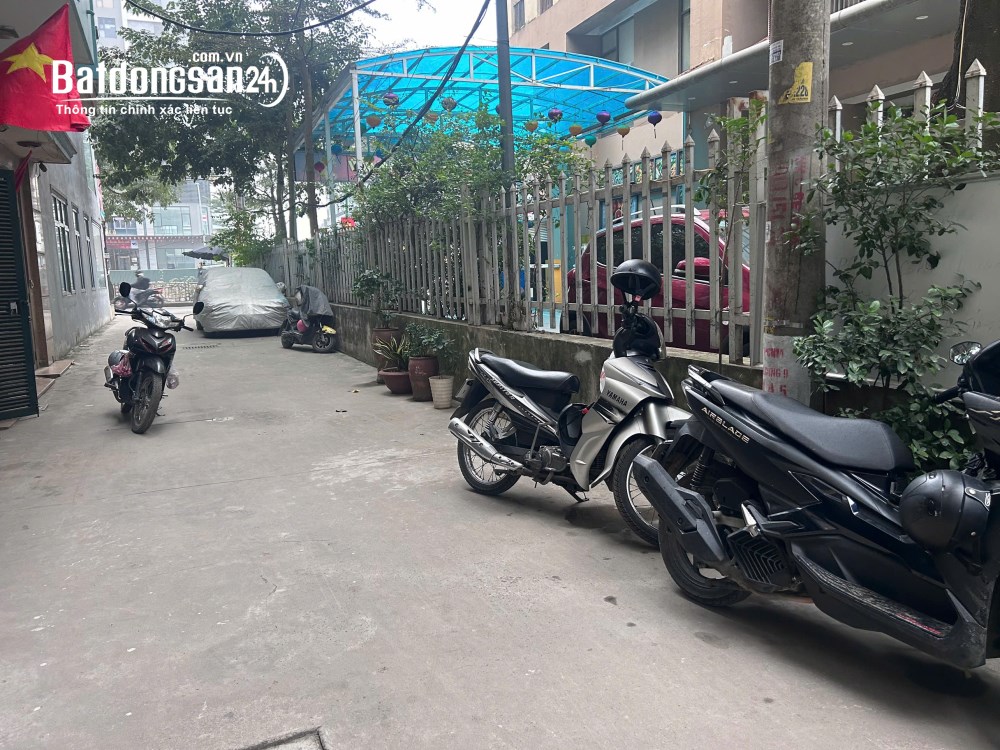 Bán nhà Đường Trịnh Đình Cửu, Phường Định Công (Q Hoàng Mai cũ), Hà Nội