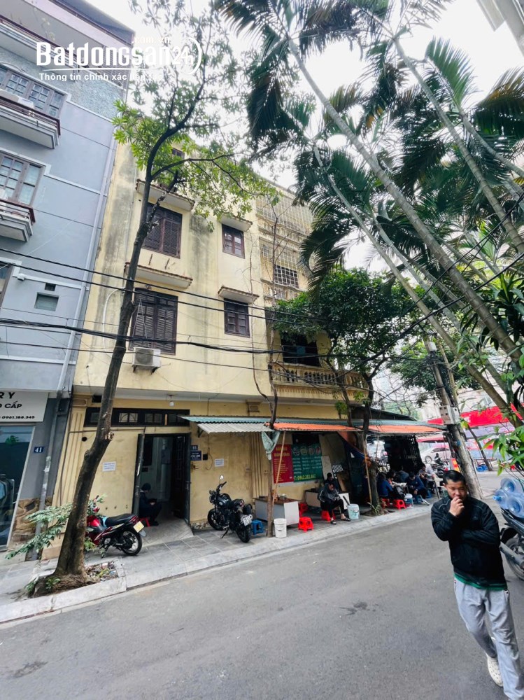 Cho thuê nhà ngõ 193 Phố Trung Kính, Diện tích 65m2 x 5 tầng, ngõ rộng để ô tô