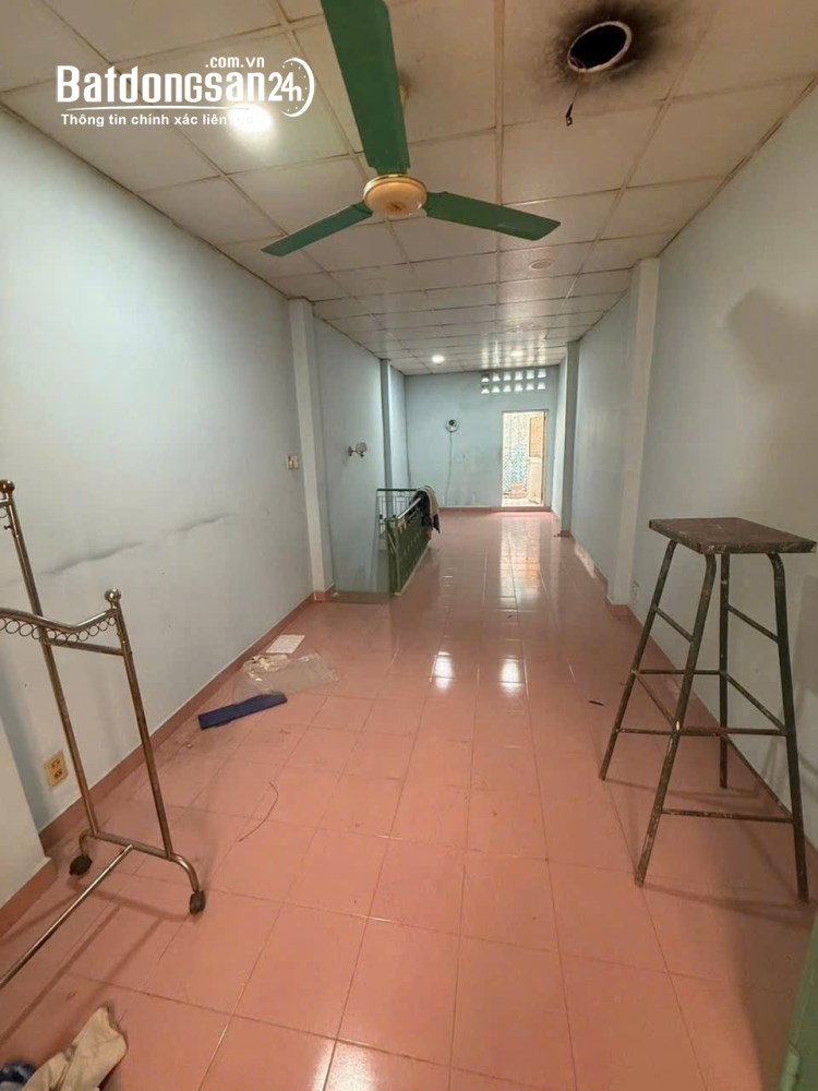 Bán nhà Đường Lãnh Binh Thăng, Phường Hòa Bình (Quận 11 cũ), Hồ Chí Minh