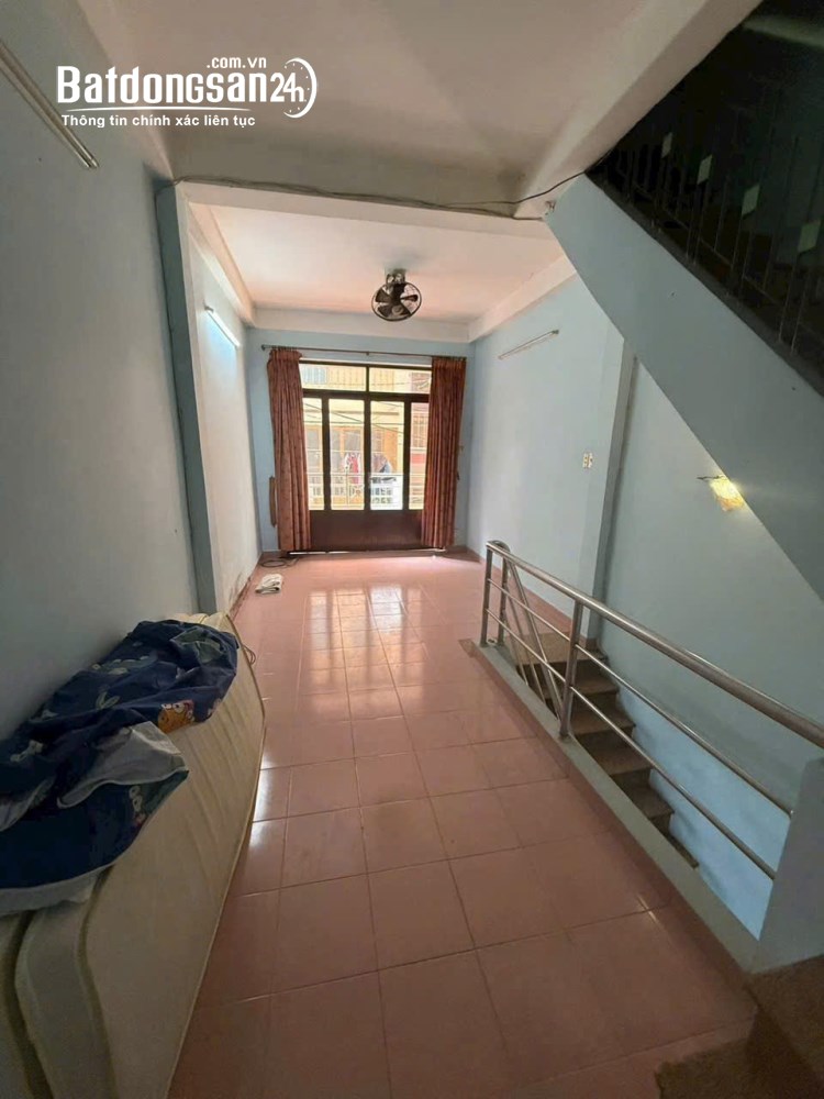Bán nhà Đường Lãnh Binh Thăng, Phường Hòa Bình (Quận 11 cũ), Hồ Chí Minh