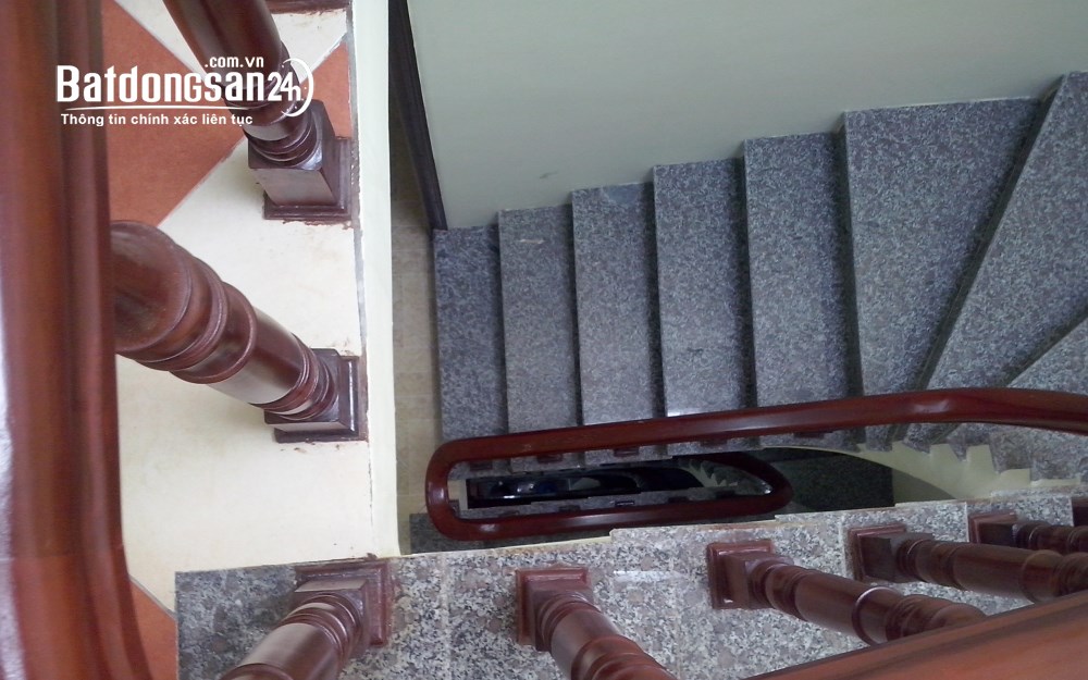 Nhà ngõ chợ Đồng Tâm - 315 Trần Đại Nghĩa 40m2 x 4t cực mới - ô tô gần, giá 16,8 tỷ