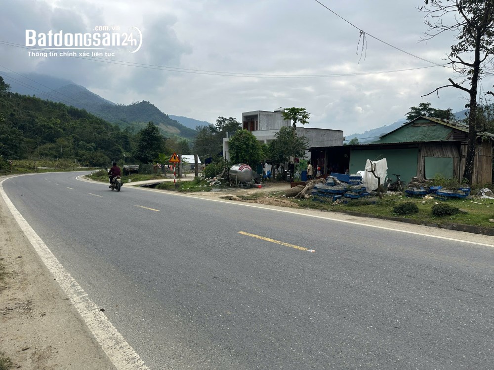 350 triệu - 232 mét đất mặt tiền Quốc lộ 14B - Nam Giang - Đà Nẵng