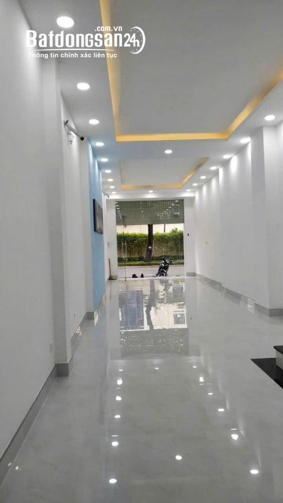 Bán nhà mặt tiền Đường Võ Thị Sáu, Phường Xuân Hòa (Quận 3 cũ), Hồ Chí Minh