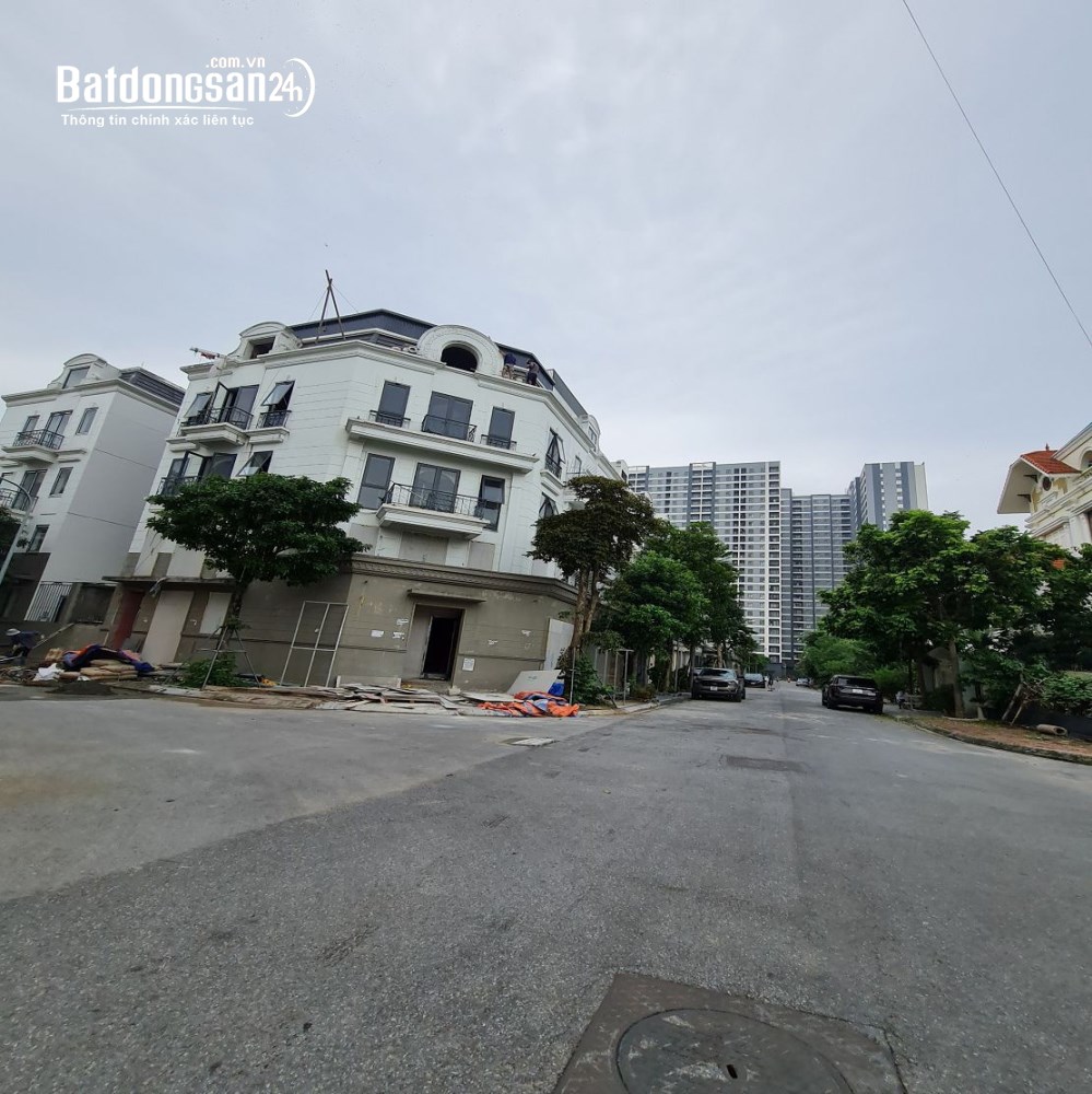 Bán đất Nguyễn Mậu Tài, Trâu Quỳ, Gia Lâm, Hà Nội. 62m2, mt 4, đường 12m, giá đầu tư. Lh 0989894845
