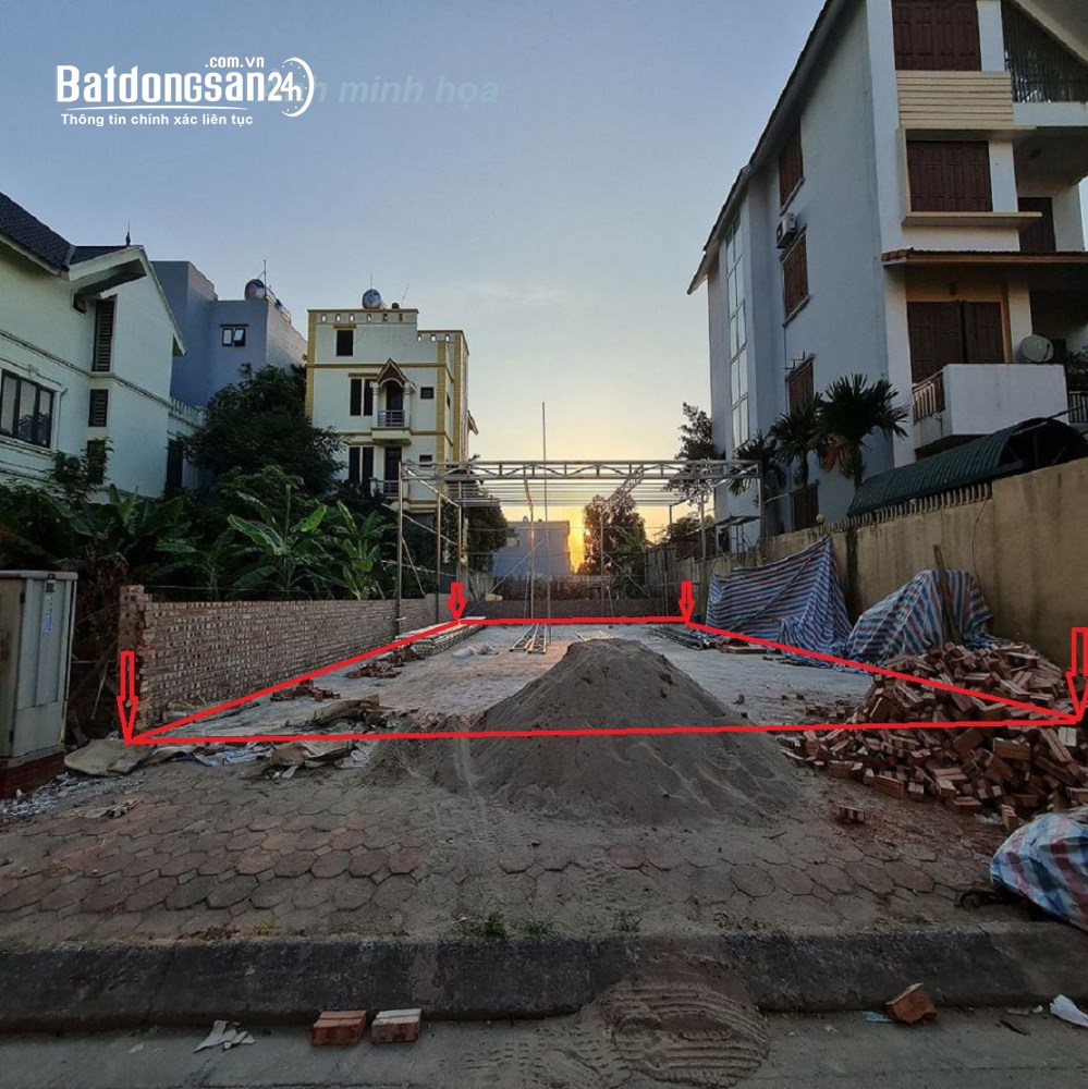 Bán đất trung tâm Trâu Quỳ, Đường Ngô Xuân Quảng, Xã Gia Lâm 36m2, đường 22m, 7 tỷ x.