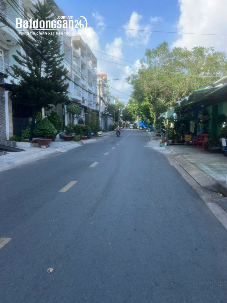 Bán nhà Phường Bình Phú (Quận 6 cũ), Hồ Chí Minh