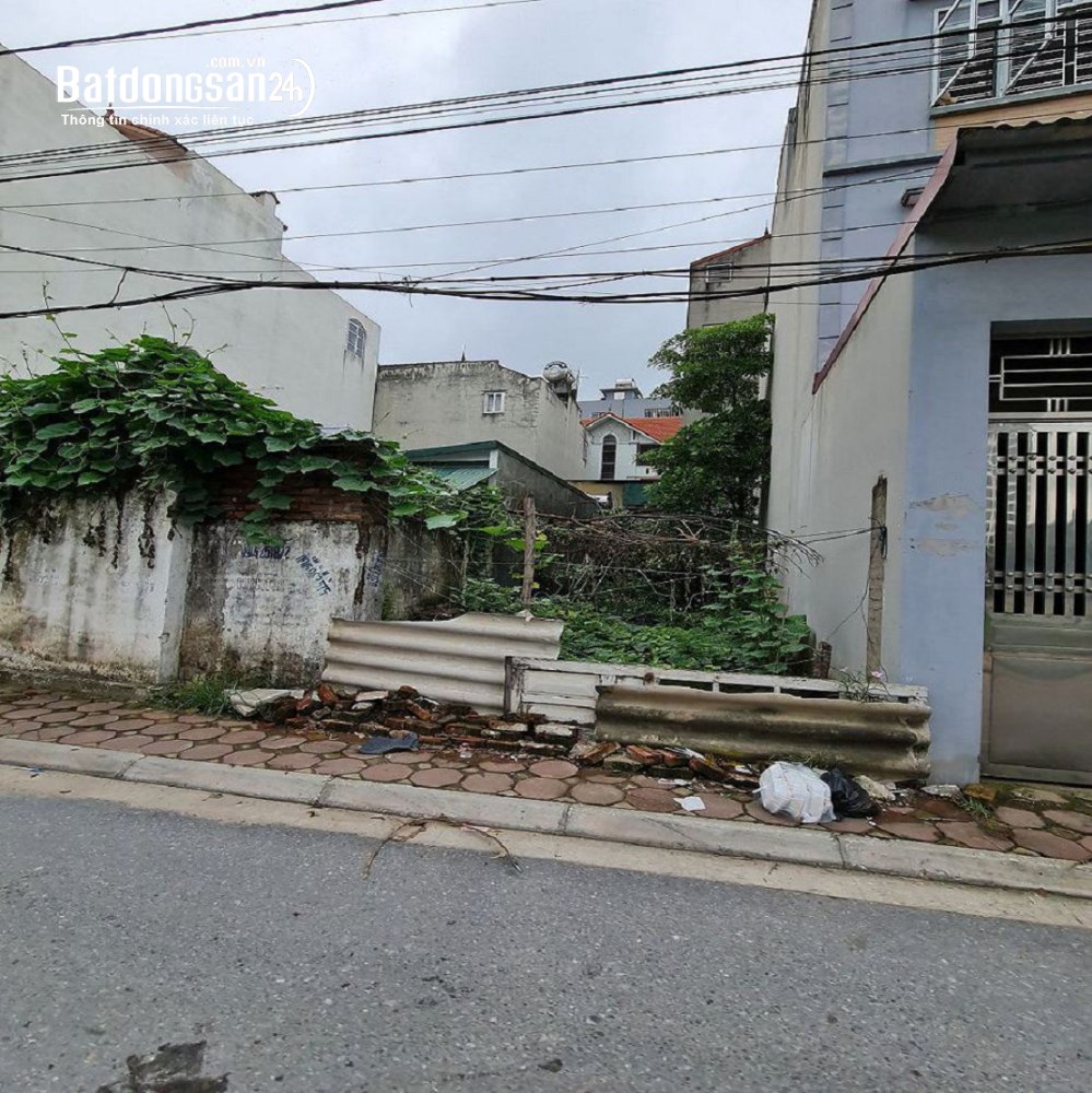 39m2 đất TĐC Trâu Quỳ, đường 13m vỉa hè... Giá đầu tư. Lh 0989894845 Địa chỉ: Khu #Tá