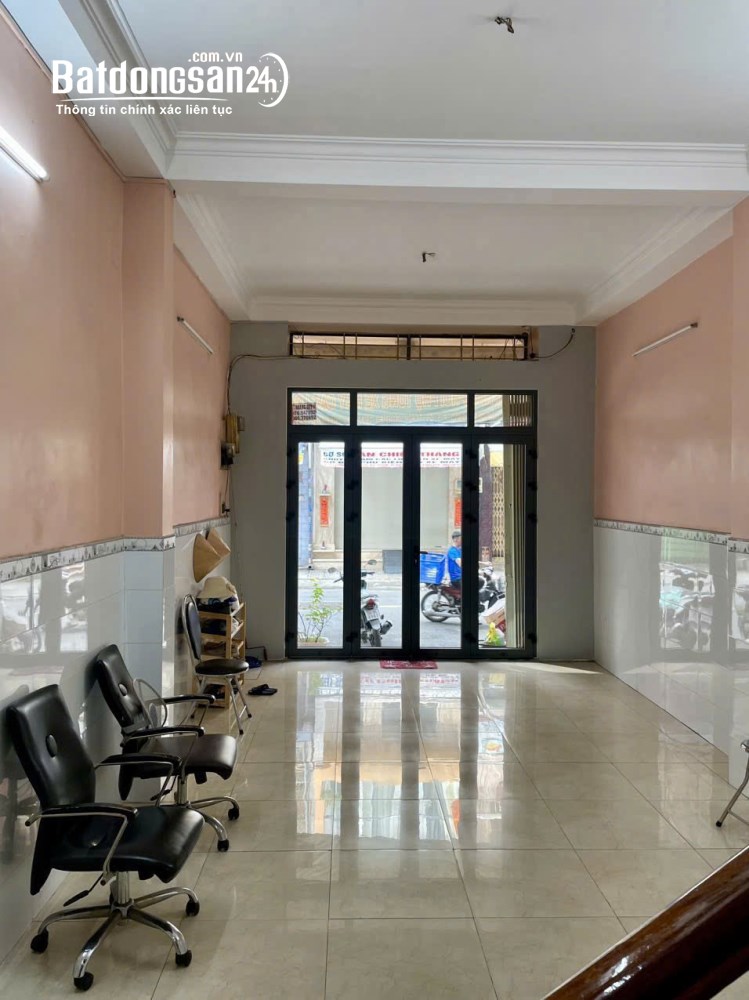 Bán nhà mặt tiền Đường Dương Tử Giang, Phường Chợ Lớn (Quận 5 cũ), Hồ Chí Minh