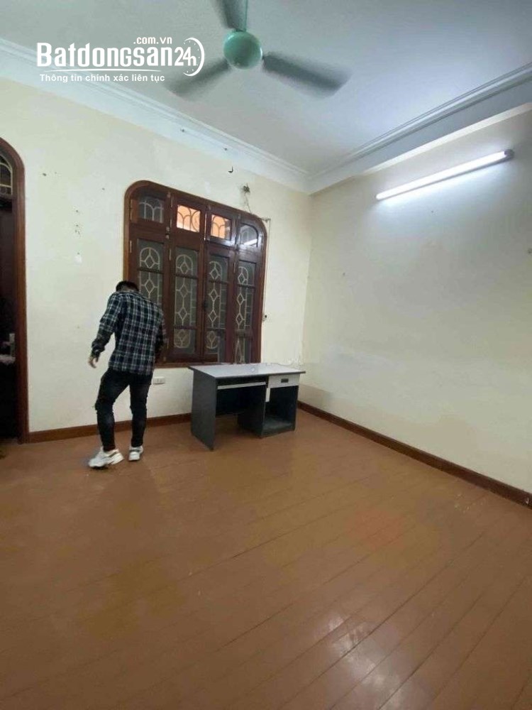 Nhà ngõ 78 phố Duy Tân - Cầu Giấy. Dt 55m2 x 4 tầng ngõ ô tô đi lại