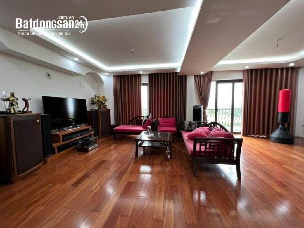 Liền kề Ngọc Thuỵ view vườn hoa, 140m x 7 tầng, MT 8m, vỉa hè rộng,